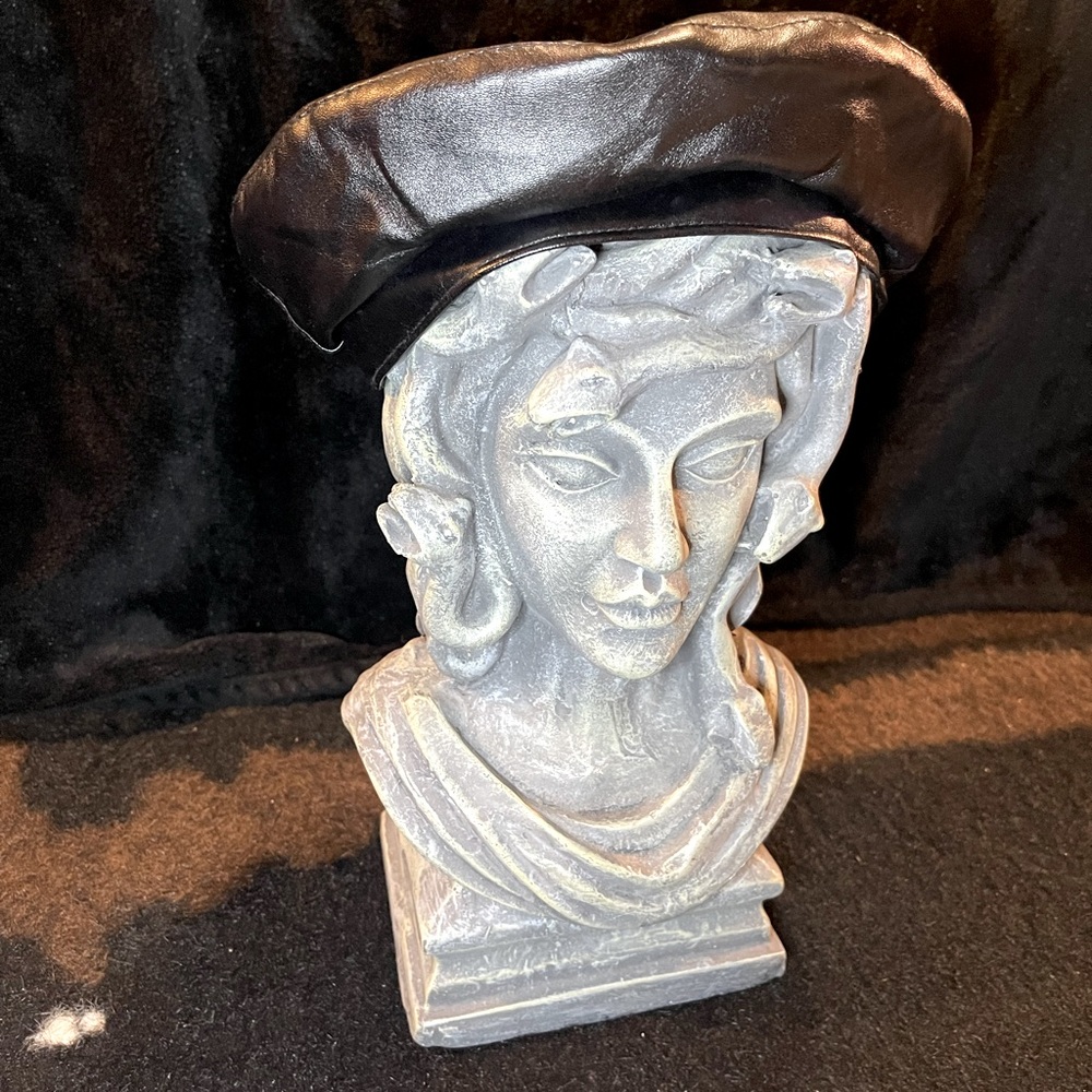 Black faux leather beret